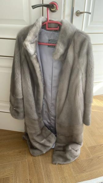 Норковая шуба новая