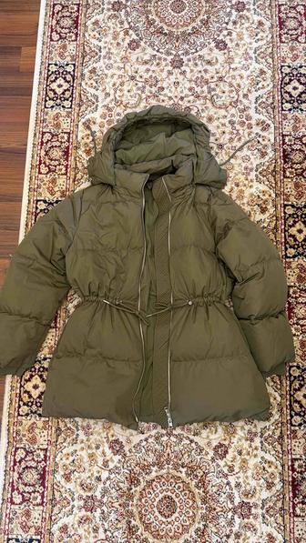 Продам пуховик Cos