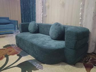 Мягкий диван