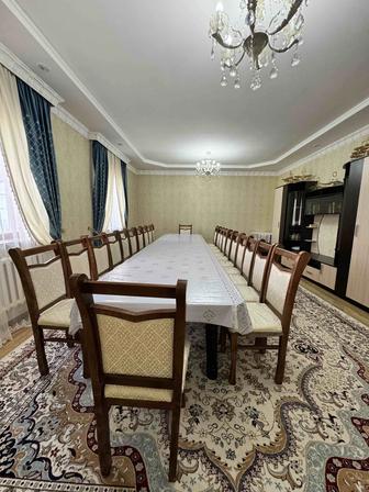 Сол, стулья