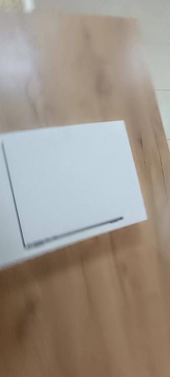 Продаю MacBook Air 13