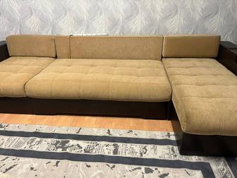 Продам диван угловой б/у
