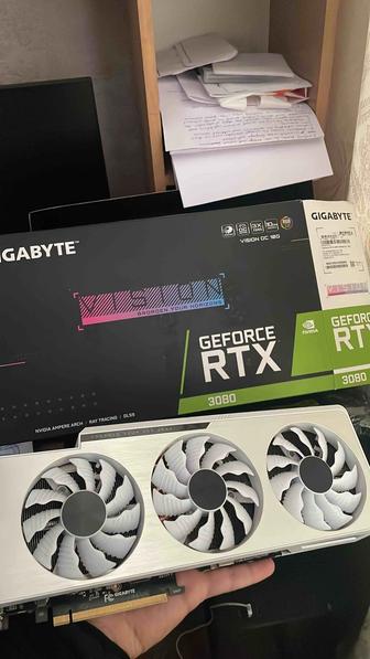 Видеокарта RTX 3080 gigabyte vision