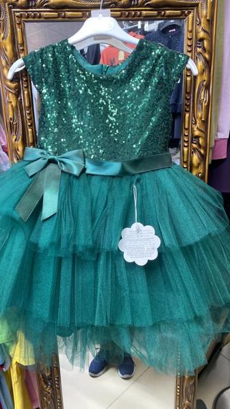 Новогоднее праздничное платье