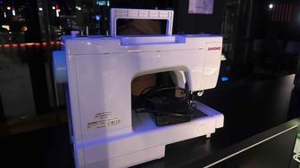 Продам швейную машину