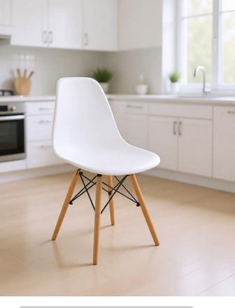 Продам кухонный стол со стульями