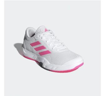 Продали кроссовки adidas