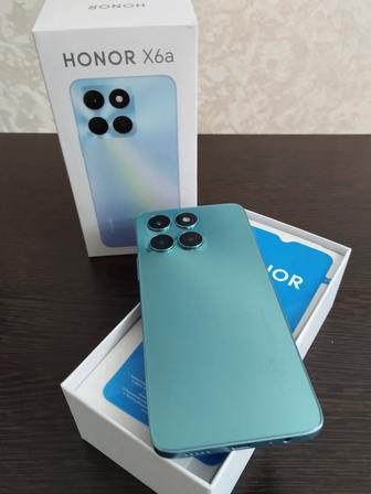 Продам смартфон Honor X6a