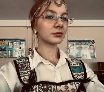 Продавец-консультант