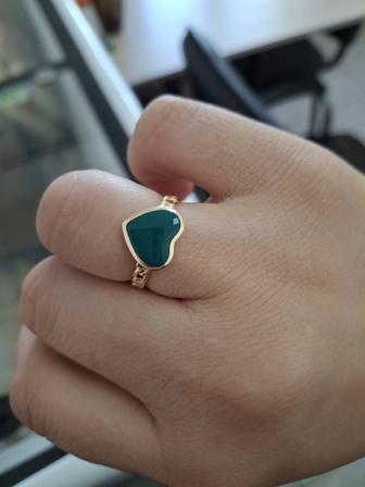 Продам кольцо и серьги