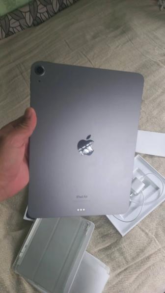Продам iPad поколение 5 ,чип М1,256 гб