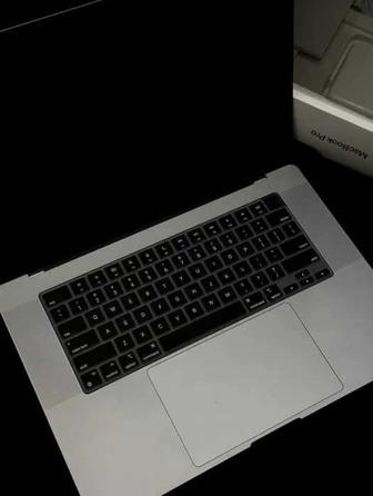 Macbook Pro 16 M1 Pro