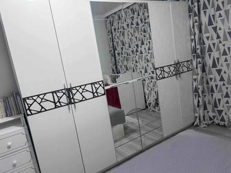 Продам шкаф и комод