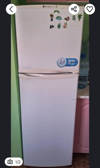 Продается холодильник LG
