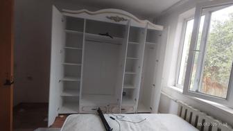 Продам спальный гарнитур