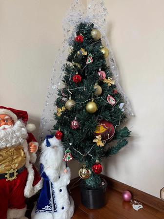 Елку бесплатно даром