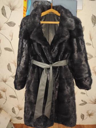 Продам норковую шубу