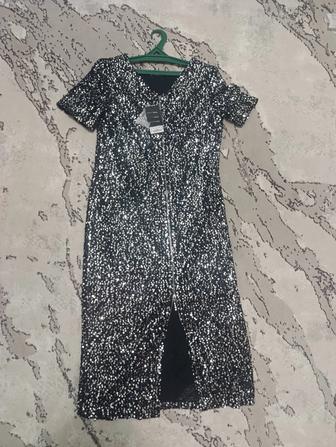 Платье новое