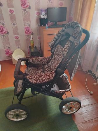 Продам детскую коляску