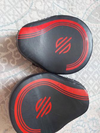 Продам Бокс.лапы