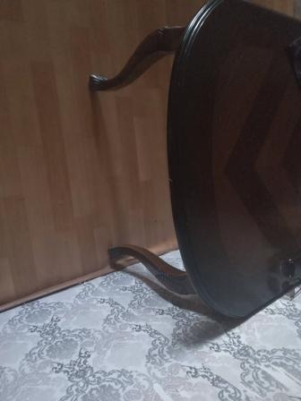 Стол гостевой