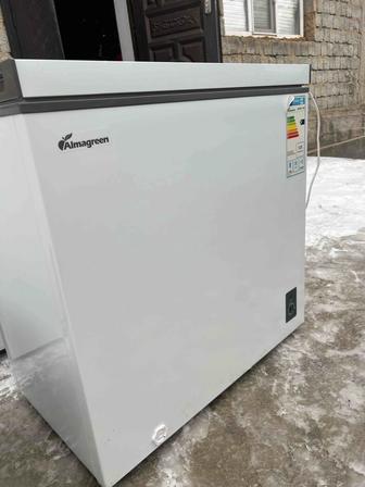 Морозильник в хорошем состоянии