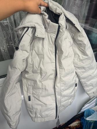 Продам куртку
