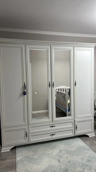 Спальный гарнитур