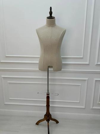 Манекен мужской