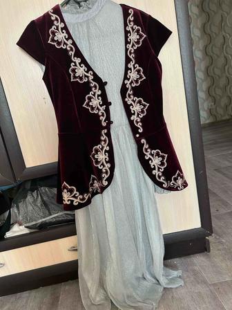 Женская одежда платье