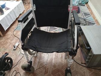 Продам инвалидная коляска харошом состояние срочно России ка ношки нету