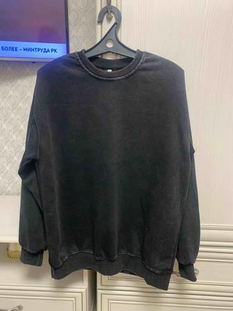 Продам женскую кофту