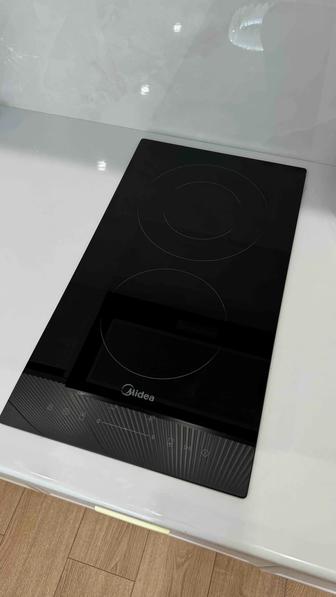 Варочная поверхность Midea