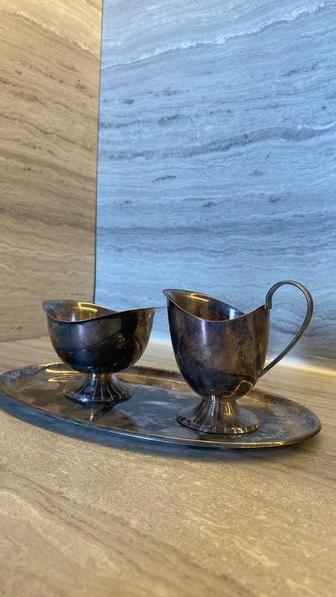 Серебряный набор для кофе старинный из Голландии сахарница и сливочник