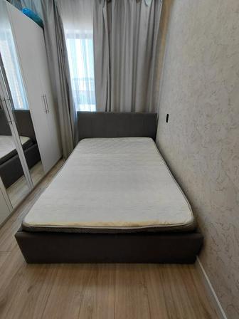 Продам кровать