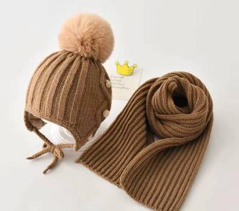 Продам шапку с шарфиком