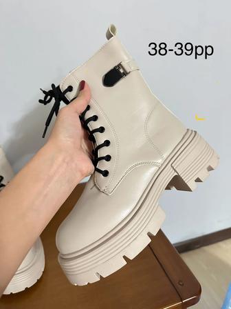 Зимние ботинки угги