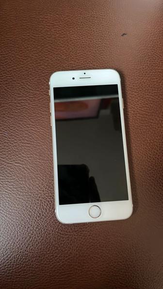Продам айфон 6