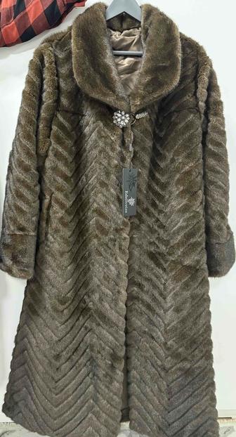 Эко шуба длинная. Новая