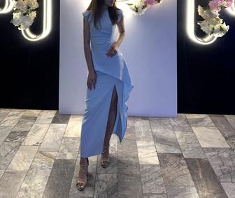 Платье вечернее