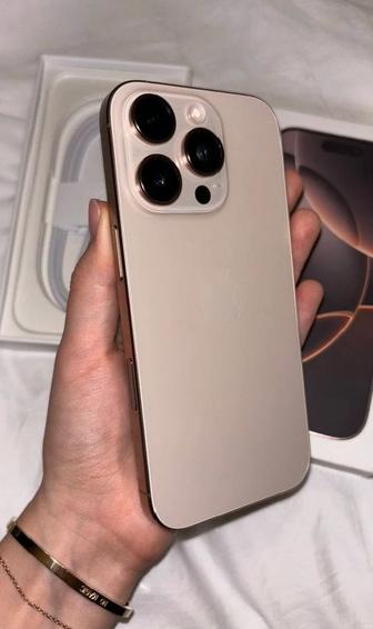 Смартфон Apple iPhone 16 Pro 256GB Desert Titanium