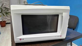 Продам микроволновую печь