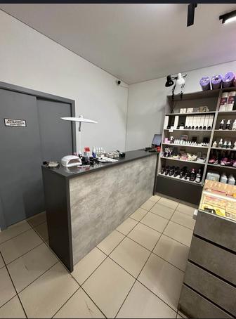 Продам торговое оборудование МДФ с ресепшен