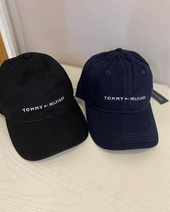 Бейсболки Tommy Hilfiger