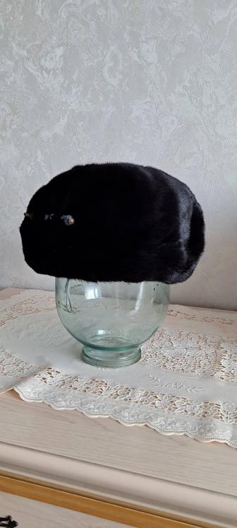 Продам норковый женский берет