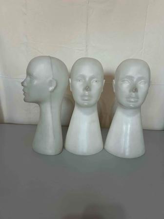 Продаются головы- манекены, для продажи шапок и шарфов