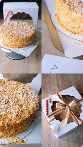 Вкус детства торты Наполеон и Медовик.