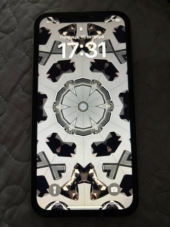 iPhone XR 64g белый