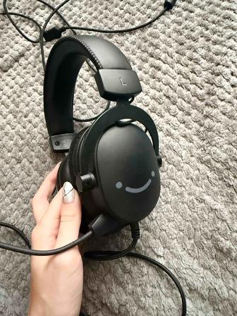 Продам игровые наушники топовые в своей ценовой категории