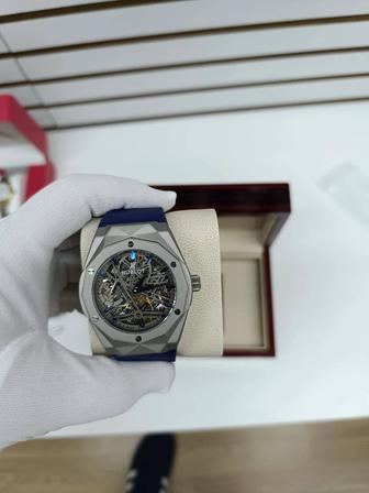 Хобулт сағатары чисто механика оригинал